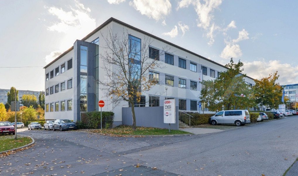Pronájem kanceláře 251 m², Praha – náhled fotky 16