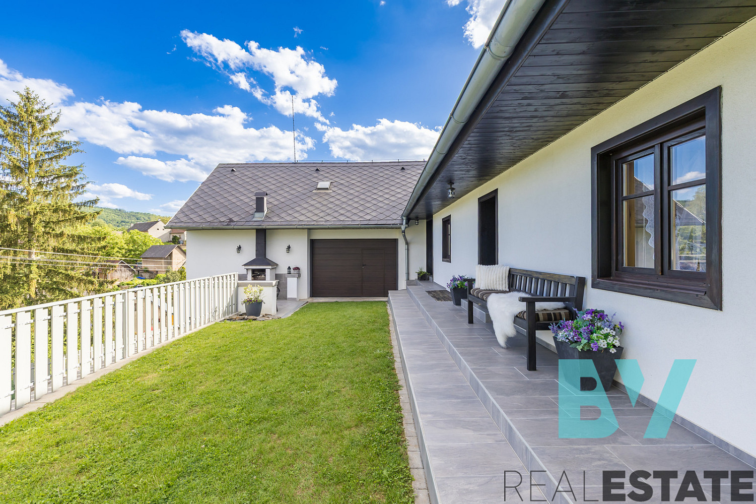 Prodej domu 186 m² s pozemkem 871 m²