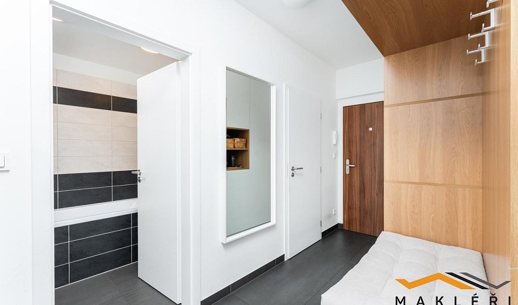 Pronájem bytu 2+kk 48 m², Praha – náhled fotky 5