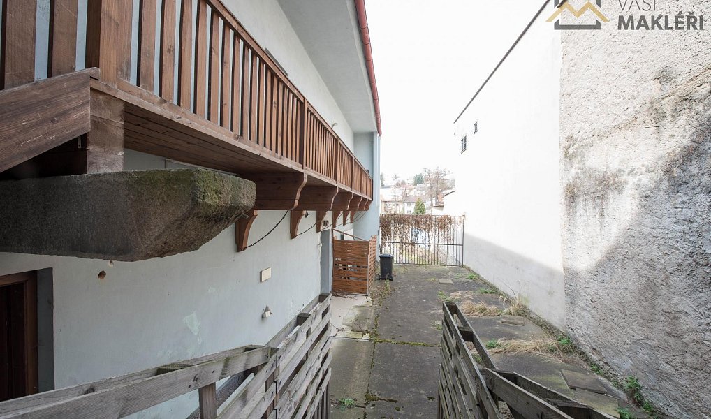Prodej domu 525 m² s pozemkem 604 m², Ledeč nad Sázavou – náhled fotky 12