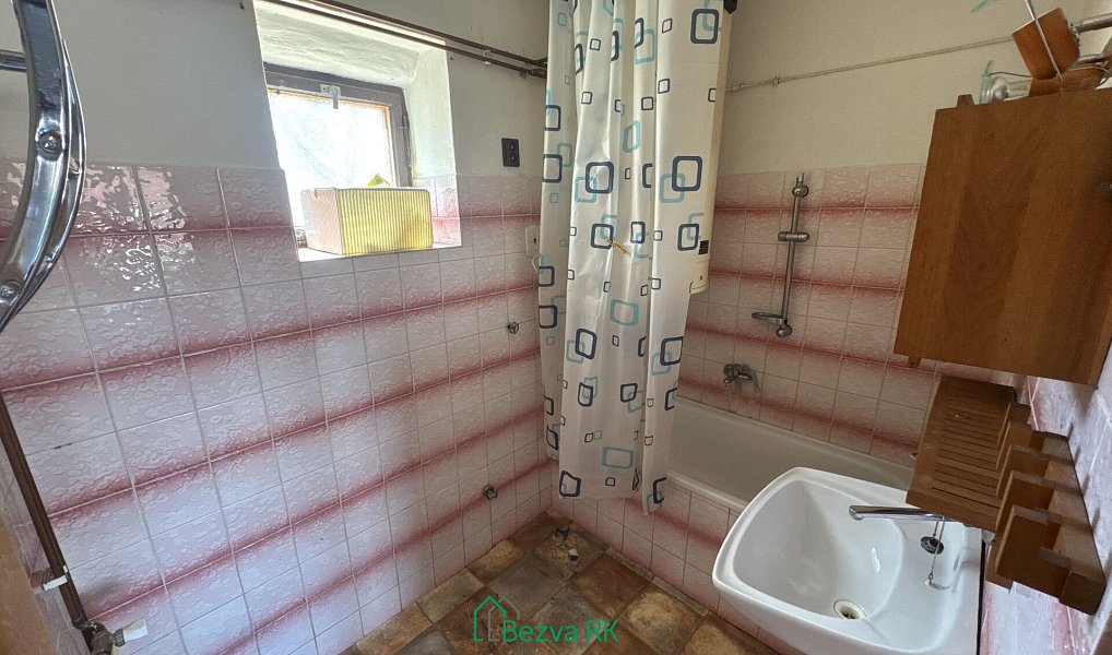 Prodej domu 160 m² s pozemkem 557 m², Zdice – náhled fotky 16
