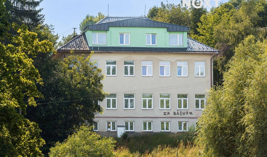 Prodej ubytovacího objektu 900 m², Strážná – náhled fotky 27