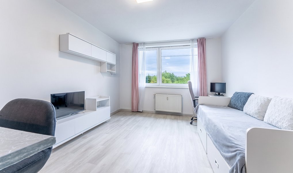Prodej bytu 1+kk 27 m², Praha – náhled fotky 4