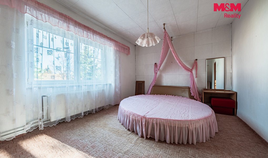 Prodej domu 365 m² s pozemkem 2 873 m², Račetice – náhled fotky 3