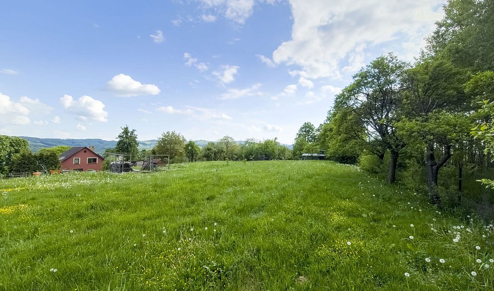 Prodej stavebního pozemku 966 m², Police – náhled fotky 7