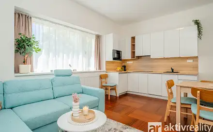 Pronájem bytu 2+kk 38 m²
