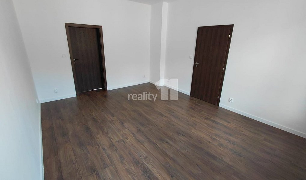 Pronájem bytu 3+1 97 m², Aš – náhled fotky 9