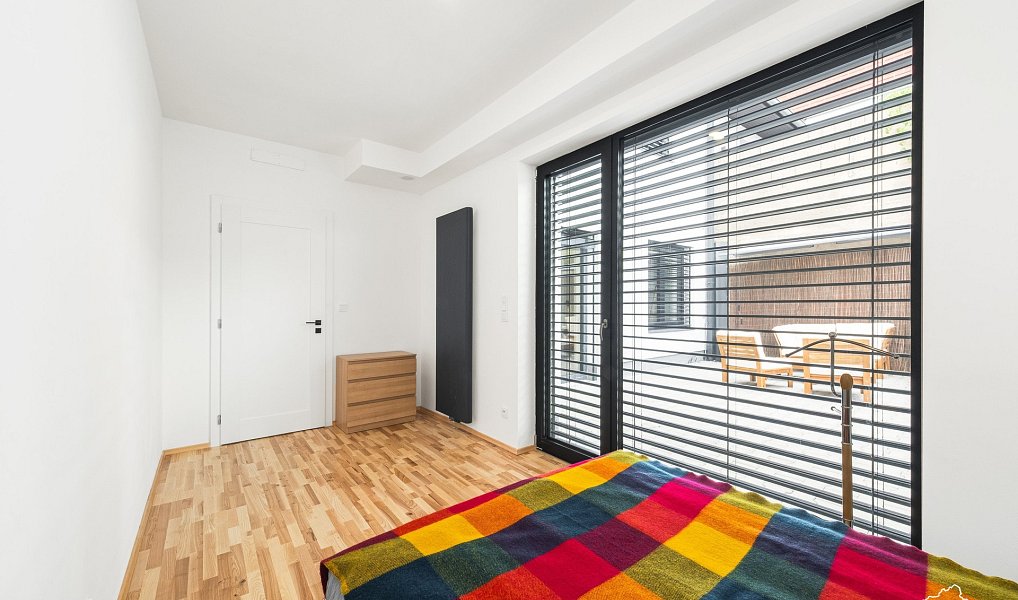 Prodej bytu 3+kk 95 m², Praha – náhled fotky 7