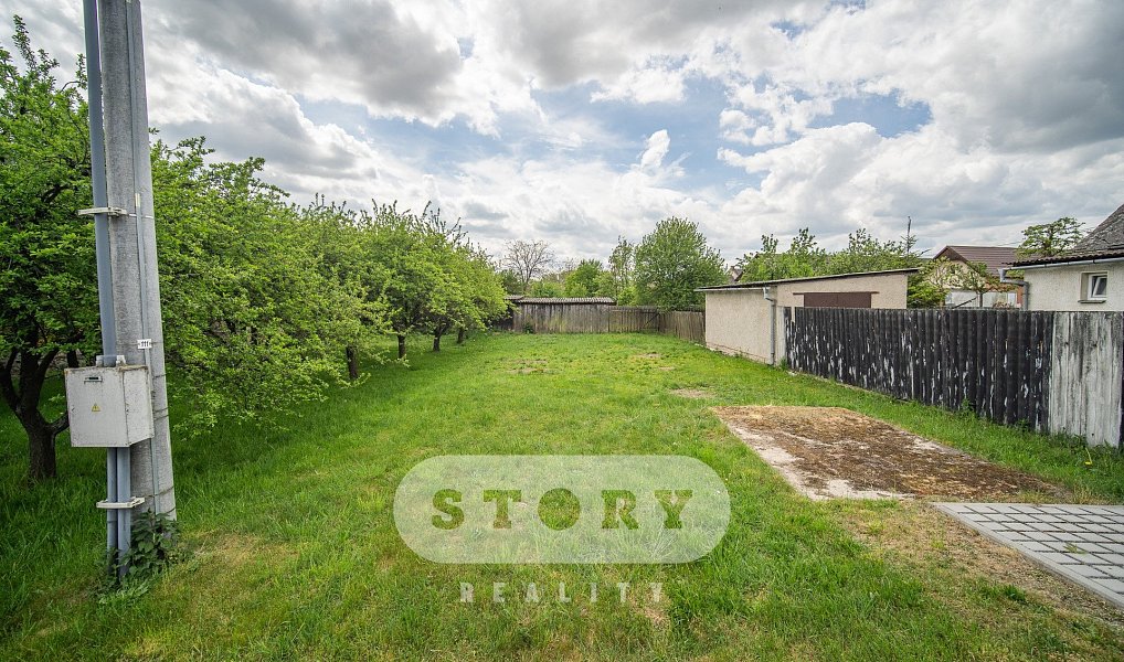 Prodej stavebního pozemku 468 m², Újezd – náhled fotky 2