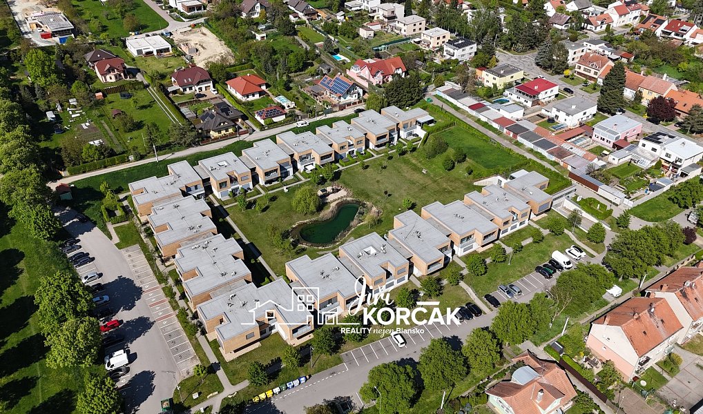 Pronájem bytu 2+kk 69 m², Slavkov u Brna – náhled fotky 26