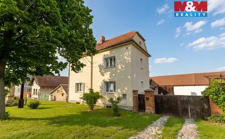 Prodej domu 400 m² s pozemkem 2 264 m², Novodvorská, Oskořínek, okres Nymburk