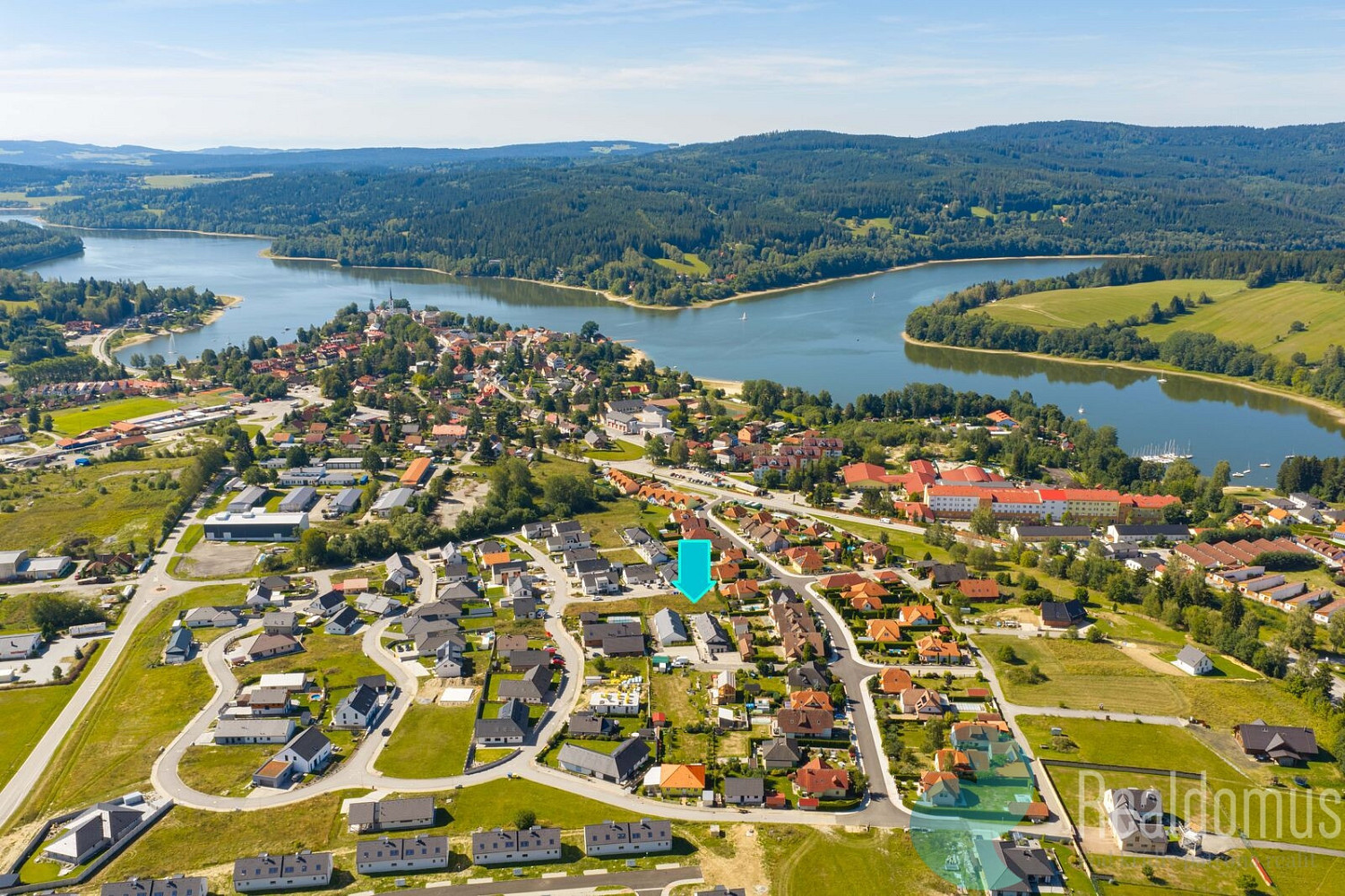 Prodej stavebního pozemku 1 045 m²