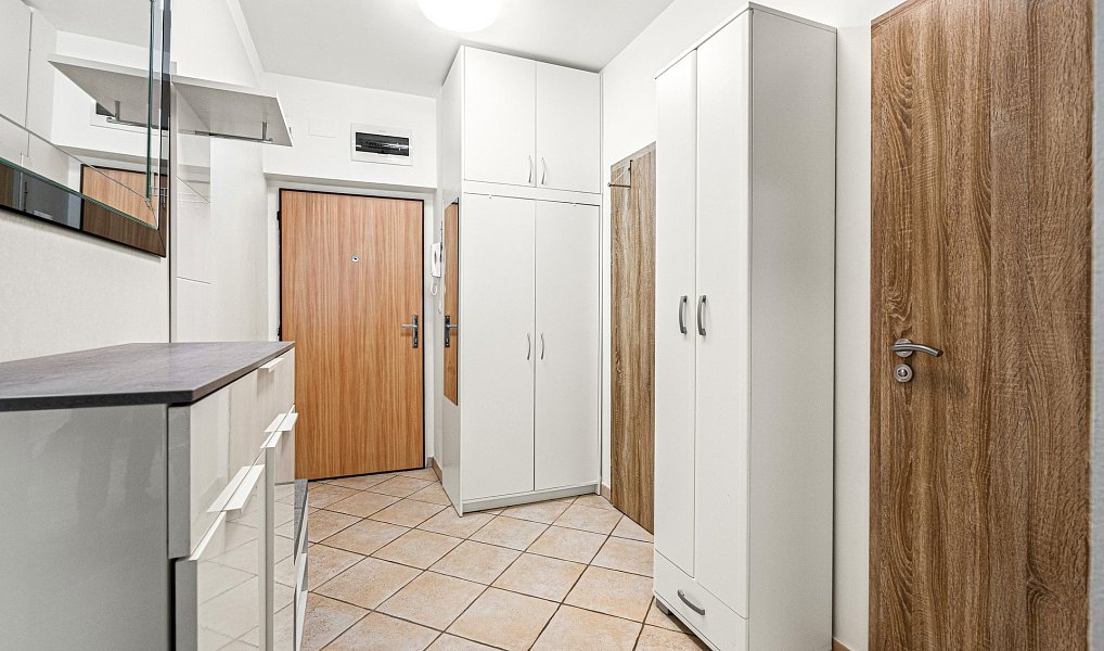 Prodej bytu 2+kk 51 m², Praha – náhled fotky 14