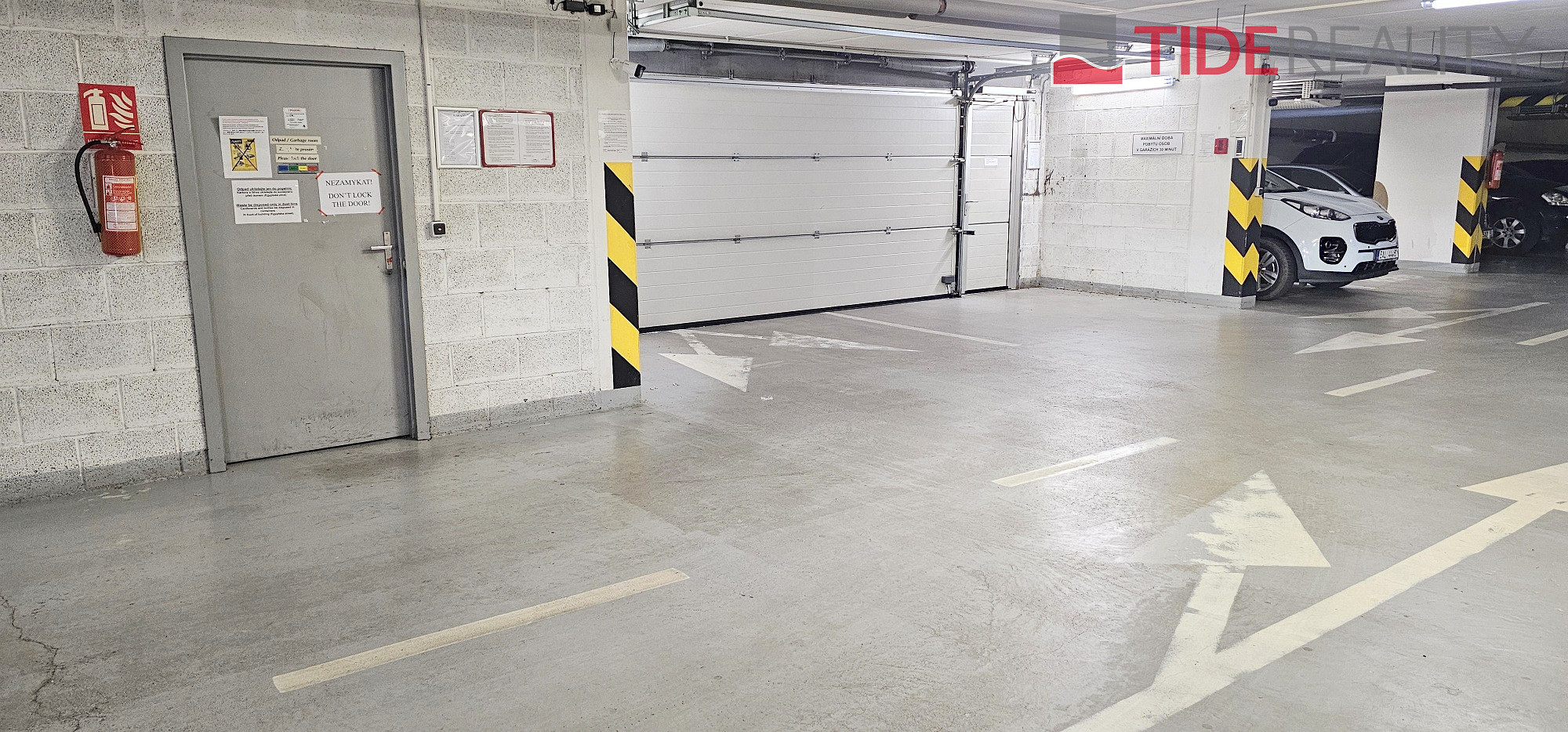 Prodej vnitřního garážového stání, 20,9m2, Irská, Praha 6 Vokovice – fotografie 3