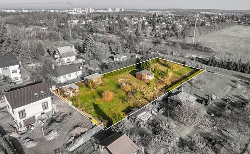 Prodej stavebního pozemku 2 169 m², Pod Třešňovkou, Plzeň - Litice