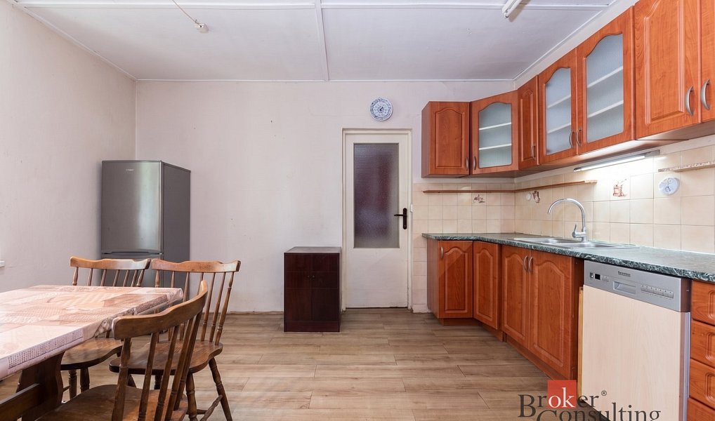 Prodej bytu 4+1 92 m², Kladno – náhled fotky 33