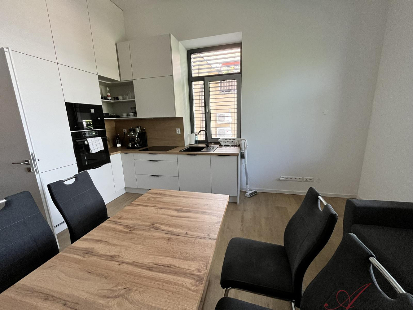 Prodej bytu 2+kk 41 m² – fotografie 2