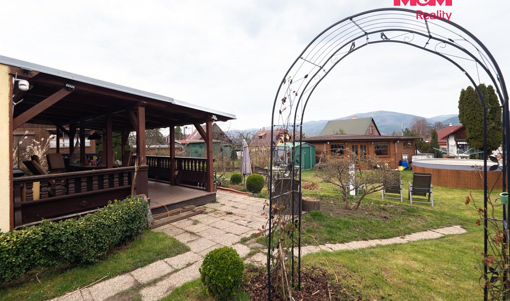 Prodej chaty/chalupy 140 m² s pozemkem 631 m², Hroznětín – náhled fotky 22