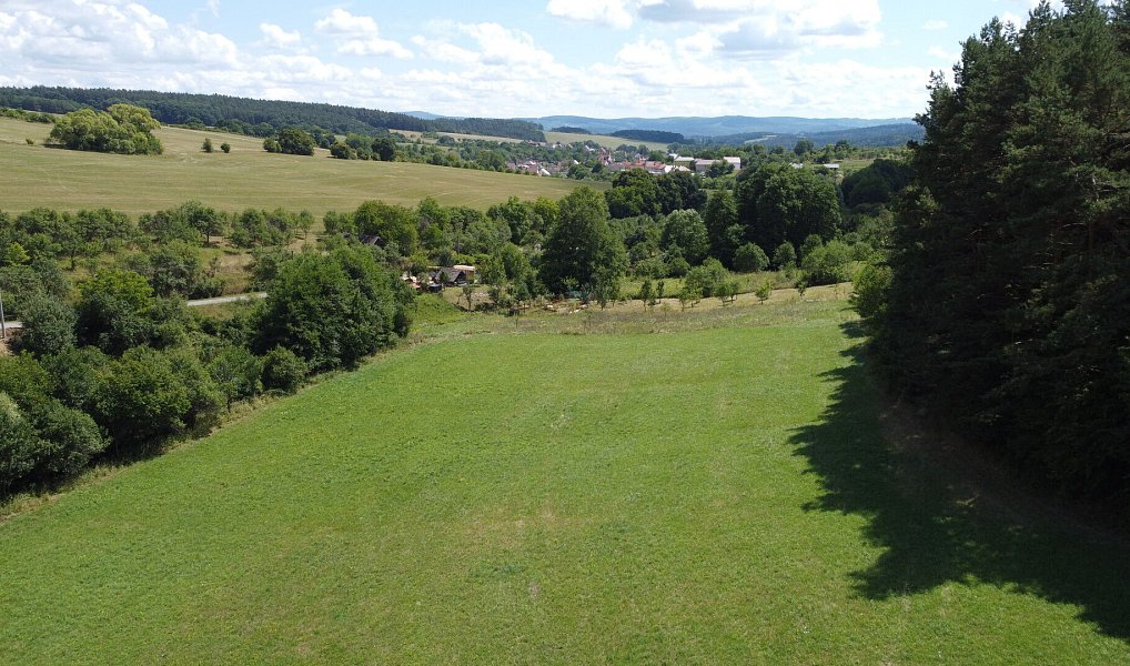 Prodej pozemku 1 826 m², Slavičín – náhled fotky 3