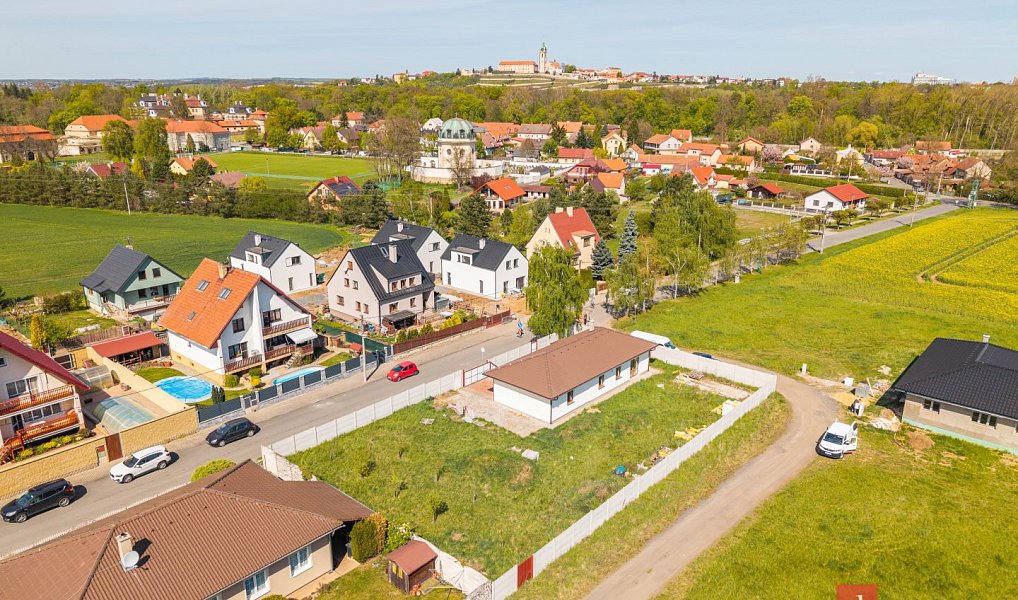 Prodej domu 102 m² s pozemkem 941 m², Hořín – náhled fotky 11