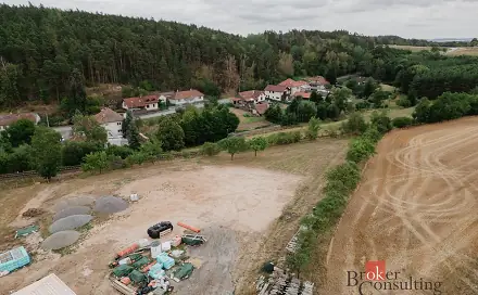 Prodej stavebního pozemku 2 489 m², Vlčatín, okres Třebíč