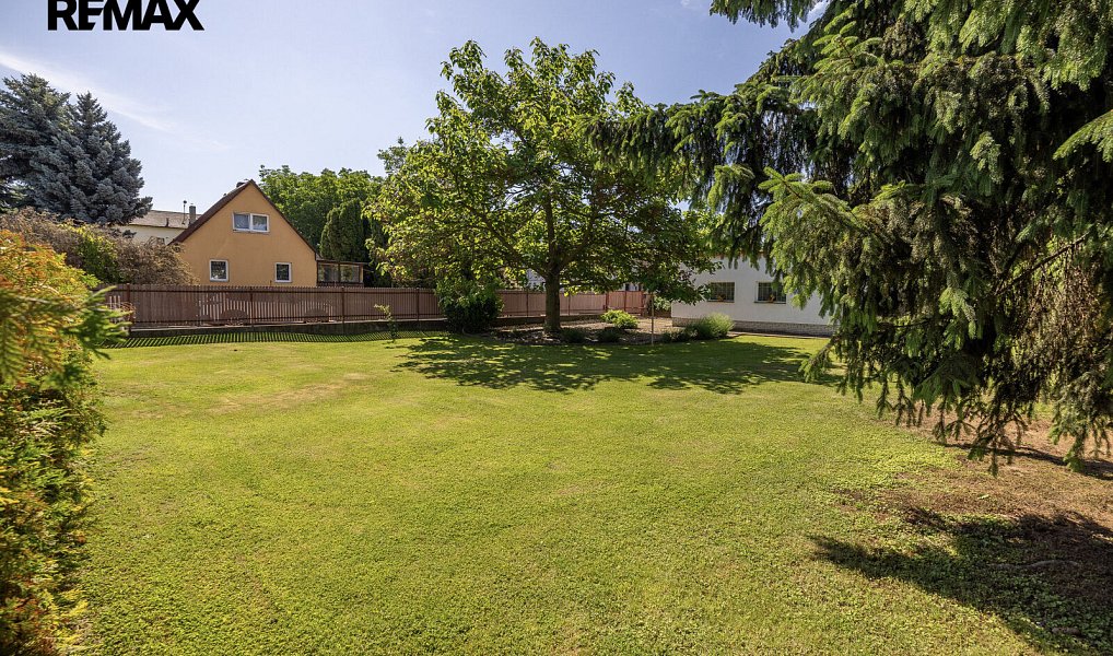 Prodej stavebního pozemku 623 m², Nelahozeves – náhled fotky 3