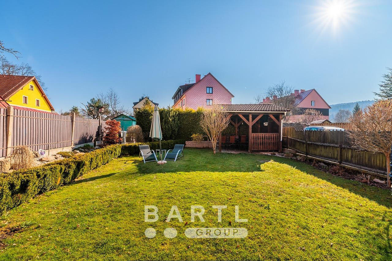 Prodej ubytovacího objektu 528 m² – fotografie 2