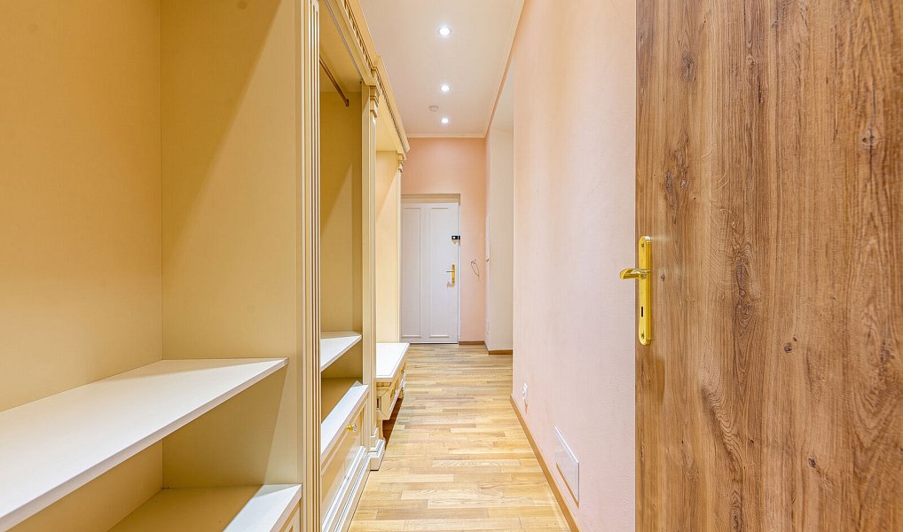 Pronájem obchodních prostor 105 m², Praha – náhled fotky 10