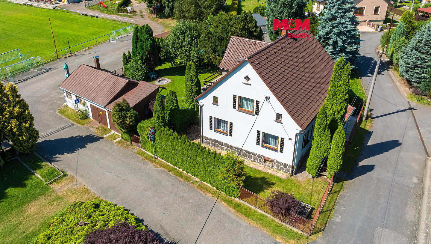 Prodej domu 180 m² s pozemkem 641 m²