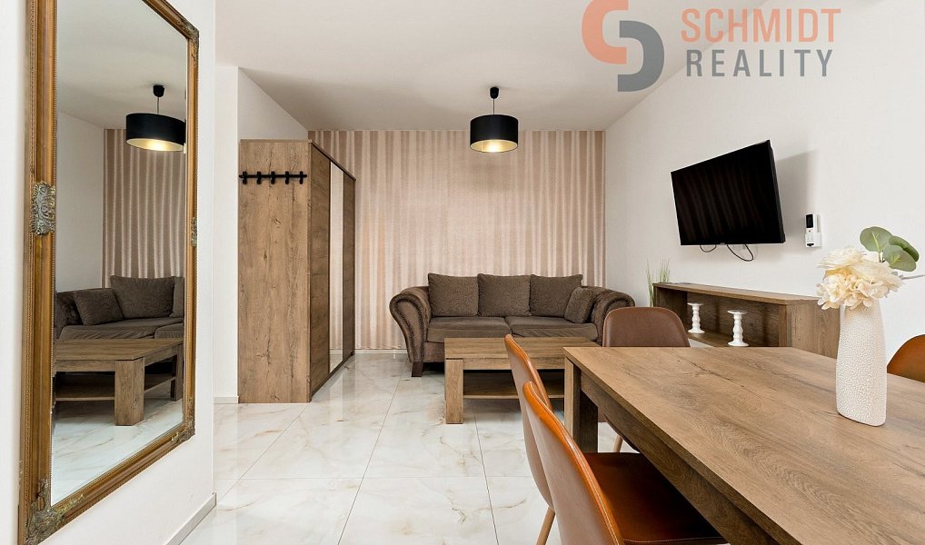 Prodej ubytovacího objektu 410 m², Lednice – náhled fotky 10