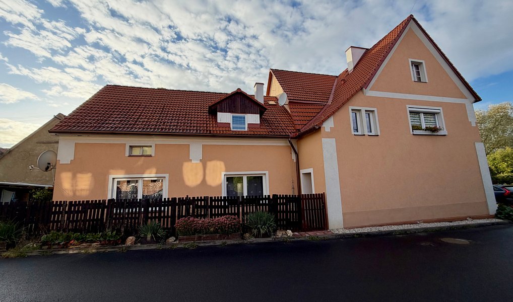 Pronájem bytu 2+1 60 m², Cheb – náhled fotky 8