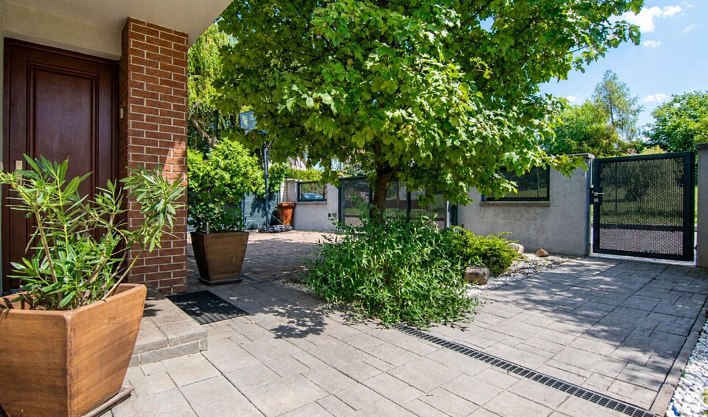 Prodej domu 258 m² s pozemkem 756 m², Praha – náhled fotky 35