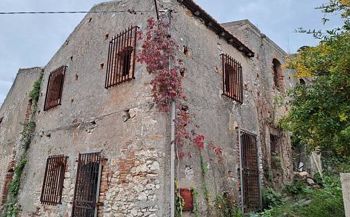 Prodej domu 107 m² s pozemkem 990 m², Pace del Mela, region Sicílie, Itálie