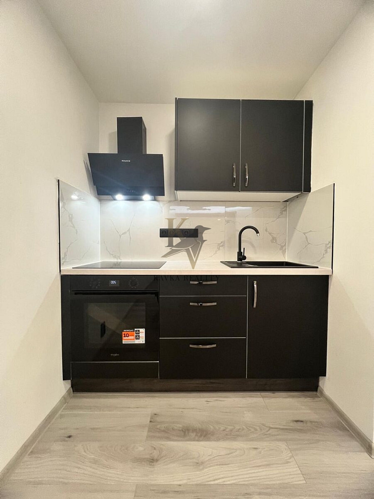 Pronájem bytu 1+kk 33 m² – fotografie 3