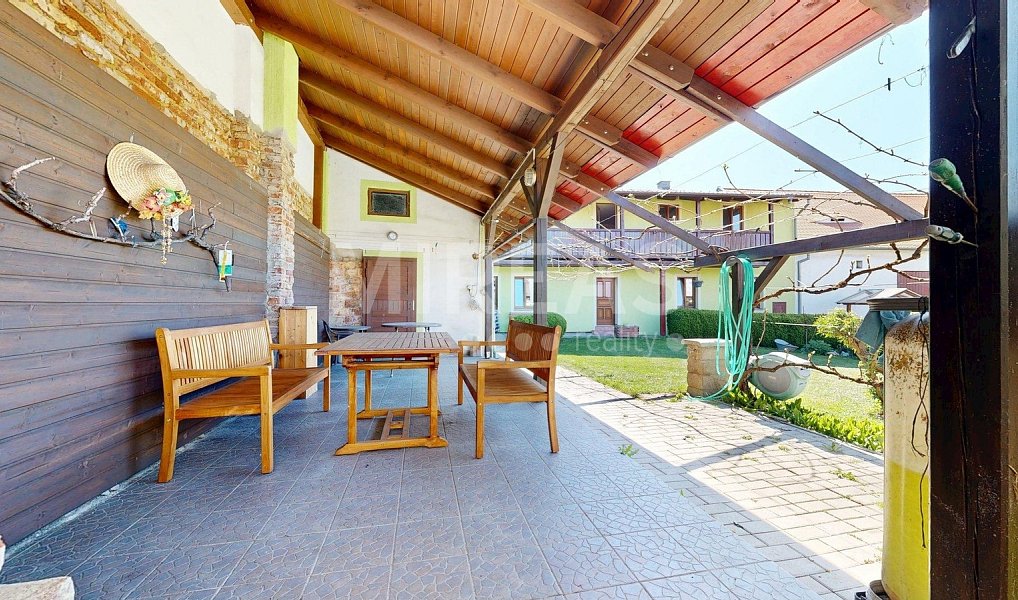 Prodej domu 158 m² s pozemkem 1 592 m², Březno – náhled fotky 23