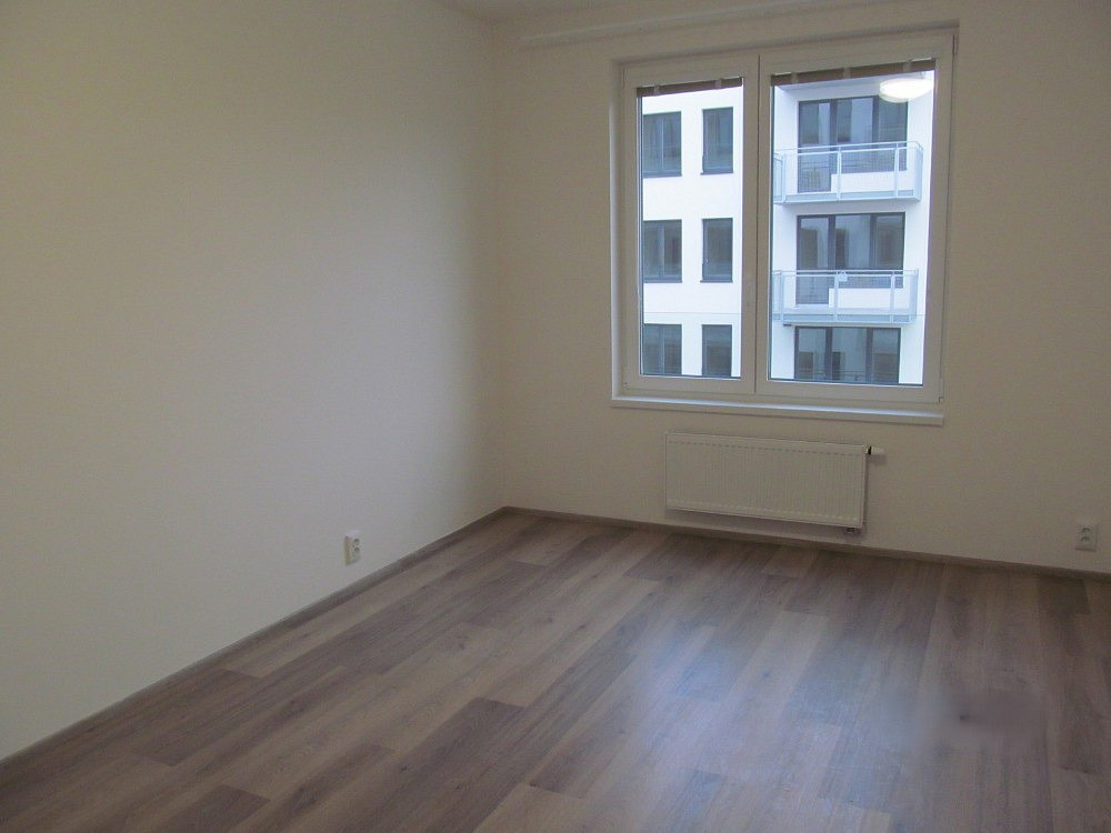 Prodej kanceláře 63 m² – fotografie 5