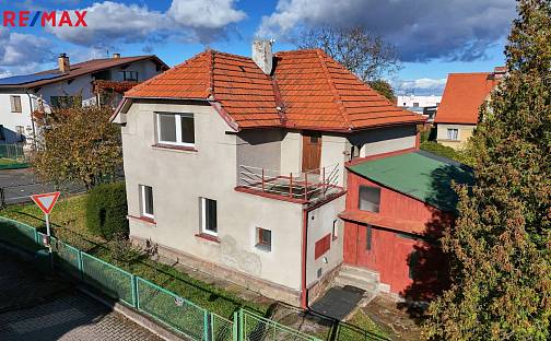 Prodej domu 94 m² s pozemkem 658 m², Kolínská, Uhlířské Janovice, okres Kutná Hora