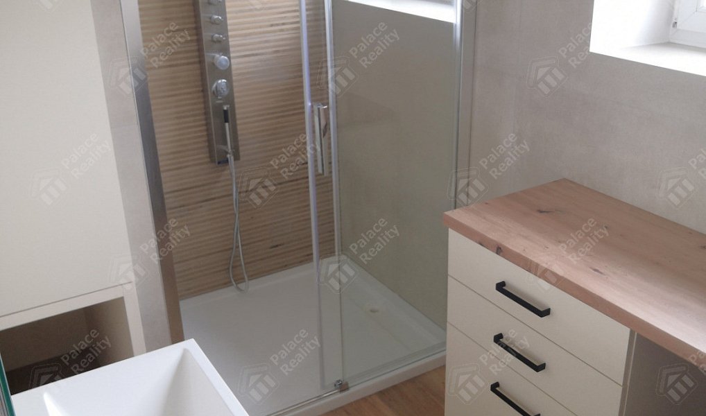 Pronájem bytu 3+kk 90 m², Hradec Králové – náhled fotky 18