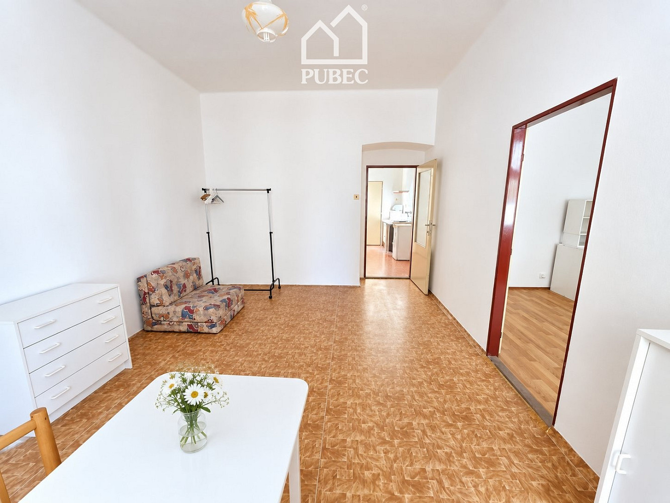 Pronájem bytu 2+kk 44 m² – fotografie 3