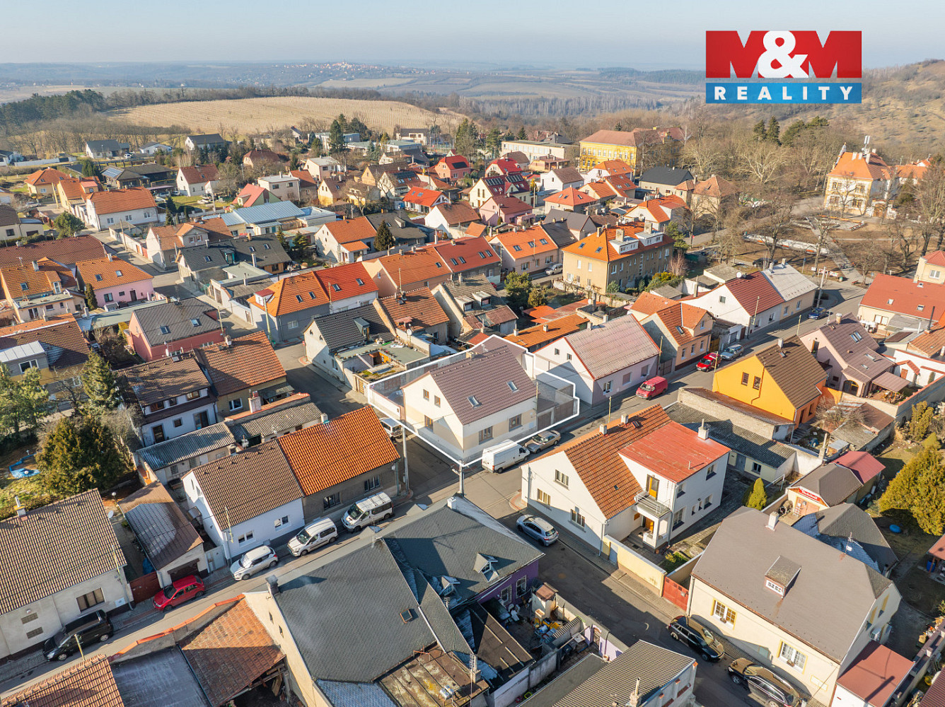 Prodej domu 210 m² s pozemkem 367 m² – fotografie 2