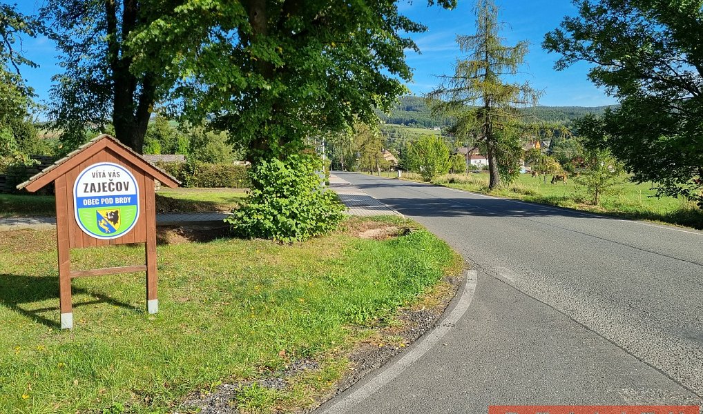Prodej komerčního pozemku 3 102 m², Zaječov – náhled fotky 7