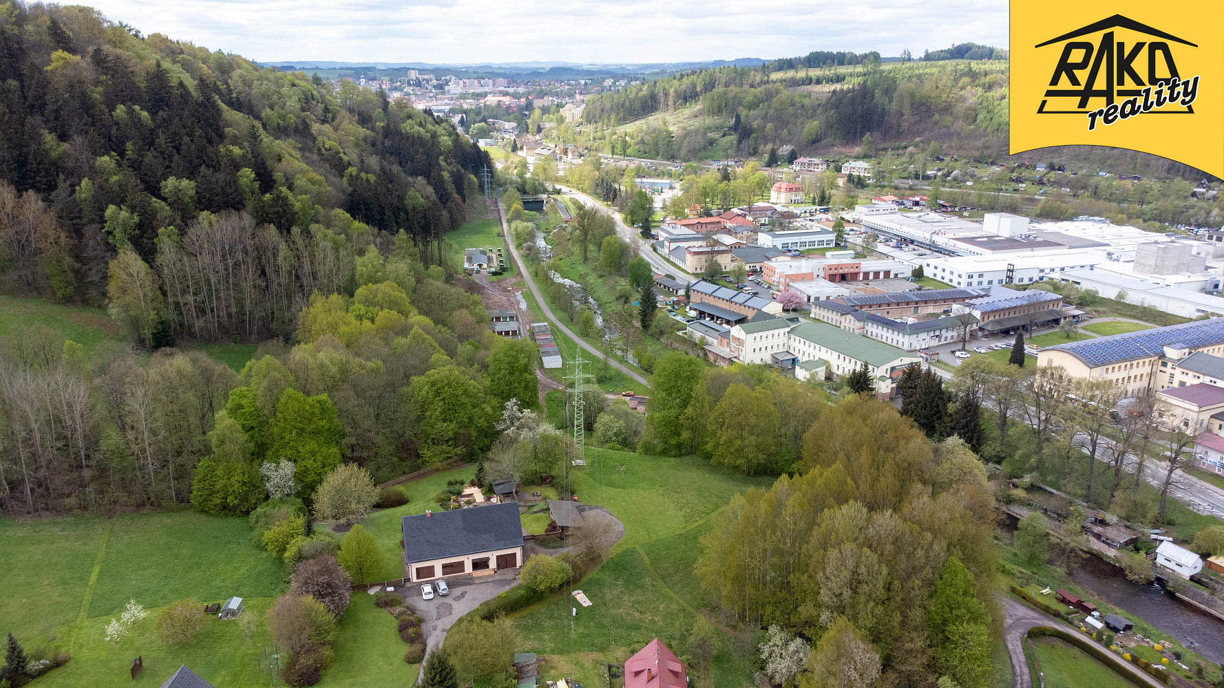 Prodej stavebního pozemku 3 326 m² – fotografie 4