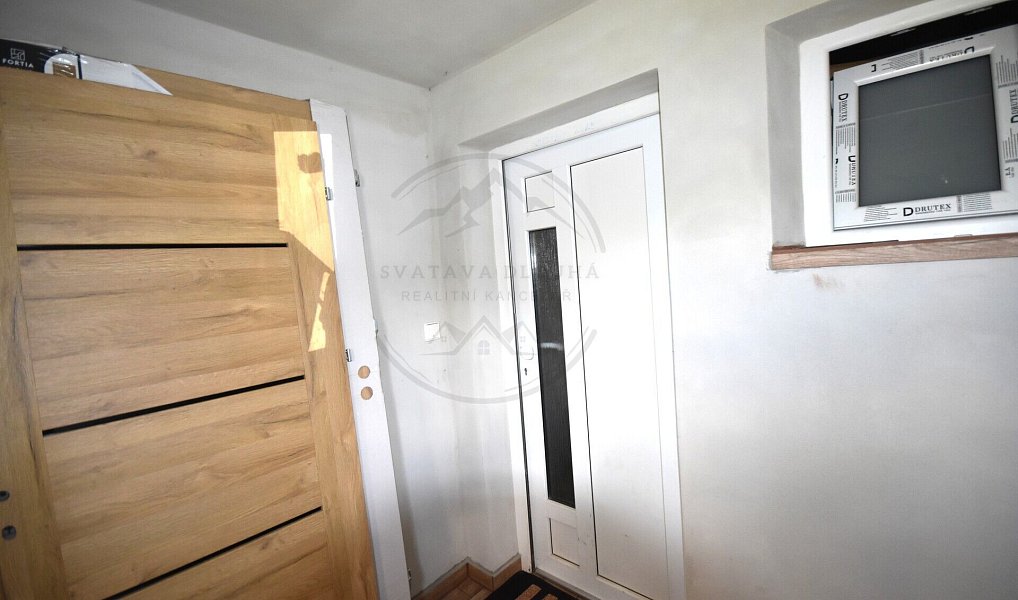 Prodej domu 100 m² s pozemkem 2 700 m², Bernartice – náhled fotky 16