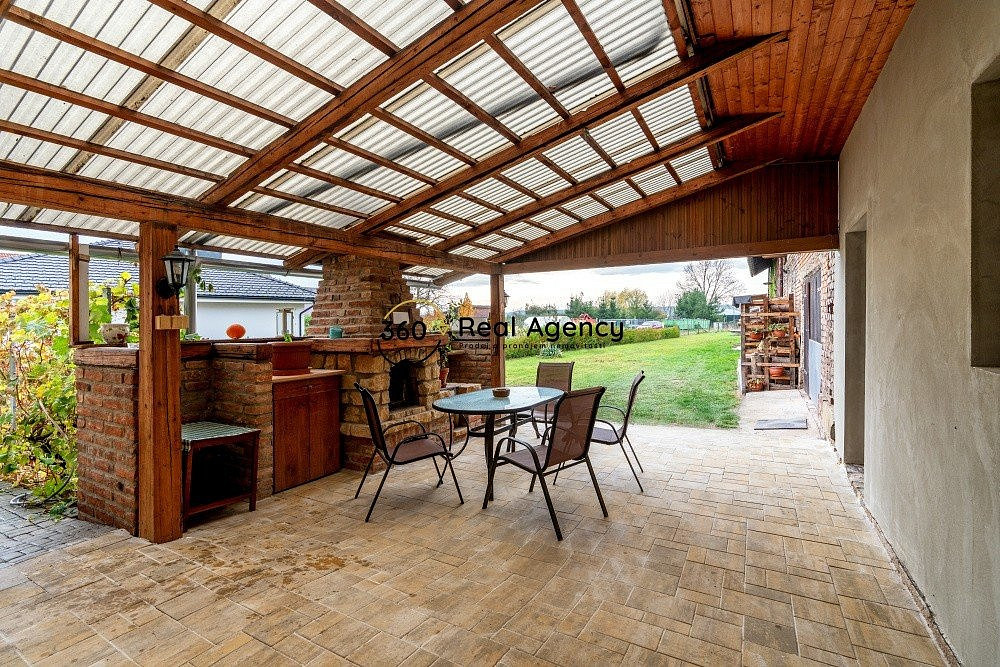Prodej domu 299 m² s pozemkem 1 977 m² — photo 3