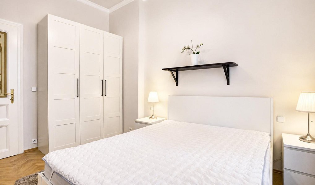Pronájem bytu 3+1 108 m², Praha – náhled fotky 12