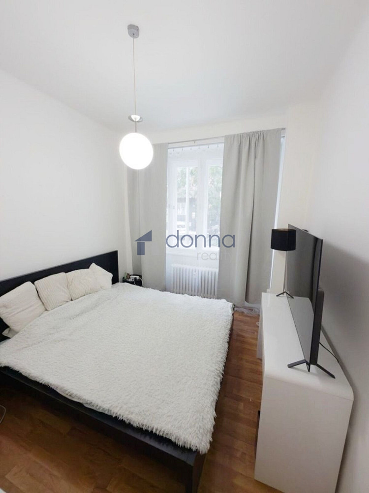Pronájem bytu 2+1 49 m² – fotografie 2