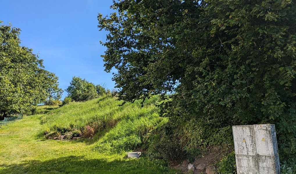 Prodej stavebního pozemku 823 m², Lovečkovice – náhled fotky 4