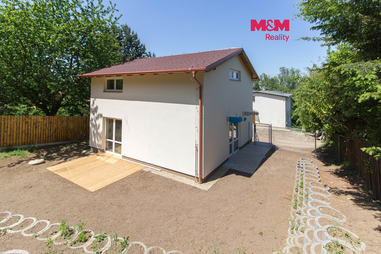 Prodej domu 103 m² s pozemkem 573 m²