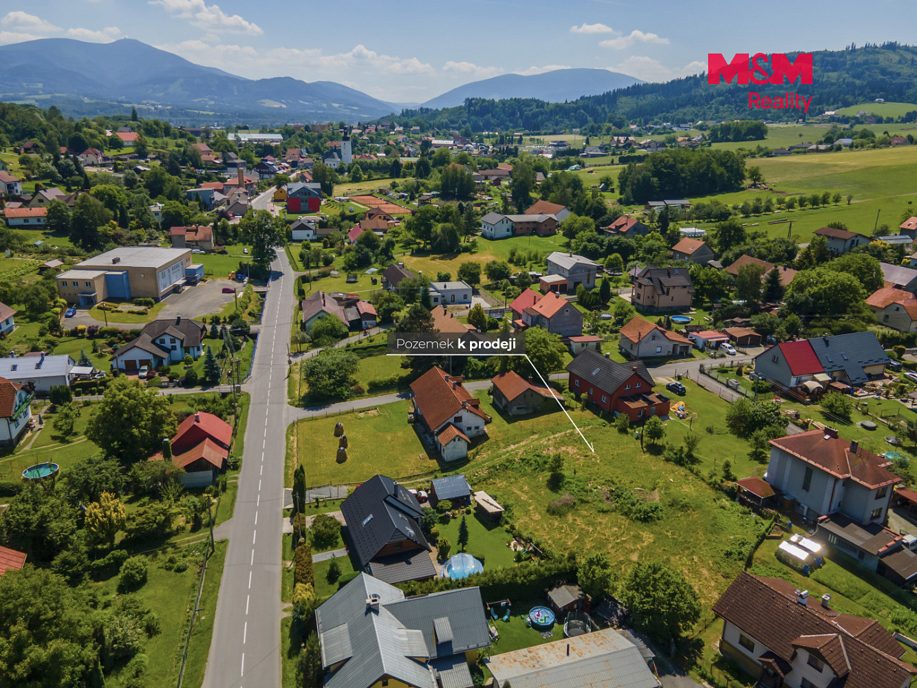 Prodej stavebního pozemku 1 297 m² — photo 2