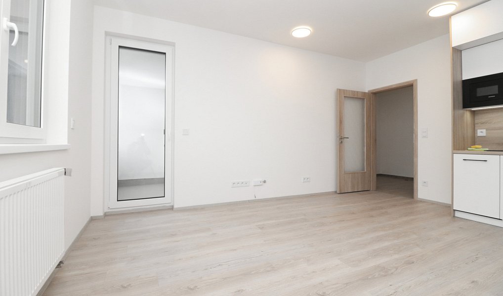 Pronájem bytu 2+kk 45 m², Praha – náhled fotky 3